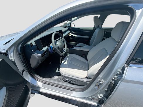 New 2026 Hyundai Sonata SEL FWD image 14