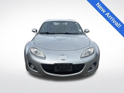 Used 2011 MAZDA MX-5 Miata Grand Touring w/ Premium Pkg RWD image 3