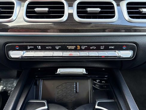 Used 2023 Mercedes-Benz GLS 450 GLS 450 image 19
