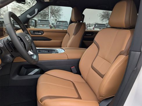 New 2026 Nissan Armada SL image 18