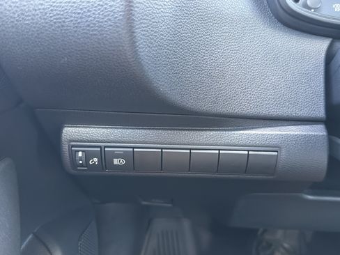 Certified 2025 Toyota Corolla LE FWD image 13