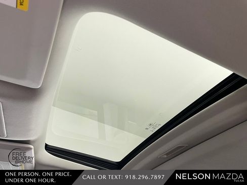 Used 2022 Ford Maverick Lariat w/ Lariat Luxury Package image 32