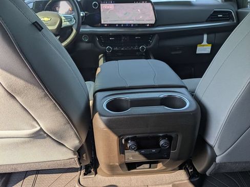 New 2026 Chevrolet Suburban LS w/ Max Trailering Package AWD/4WD image 27