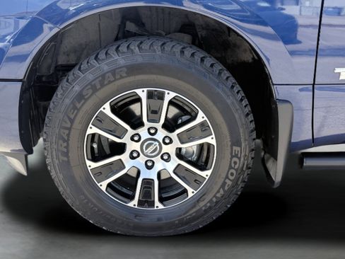 Used 2021 Nissan Titan SV w/ Accessory Utility Package RWD image 17