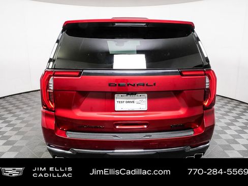 Used 2025 GMC Yukon Denali Ultimate image 31