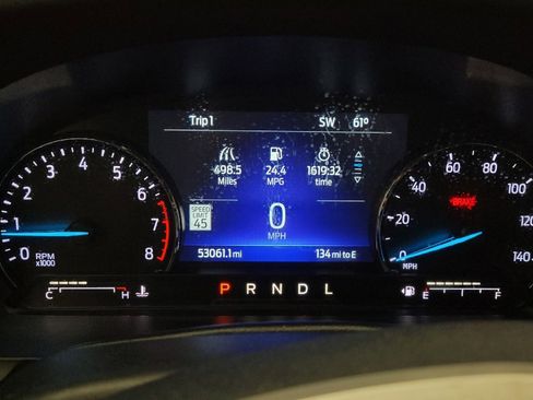 Used 2022 Ford Explorer XLT w/ Equipment Group 202A RWD image 23
