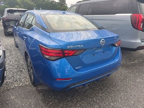 Used 2020 Nissan Sentra SV w/ SV Premium Package FWD image 5