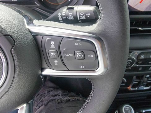 New 2027 Jeep Wrangler Unlimited Sahara AWD/4WD image 27