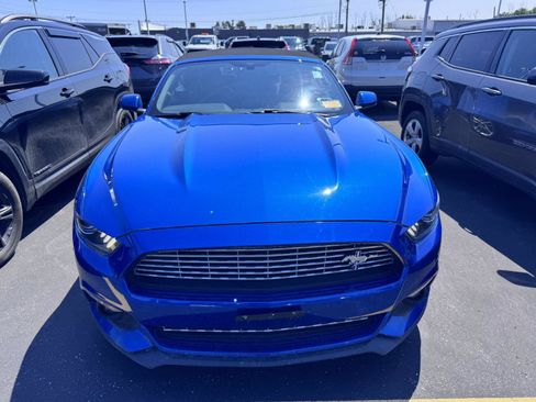 Used 2017 Ford Mustang Premium w/ Equipment Group 201A RWD image 2