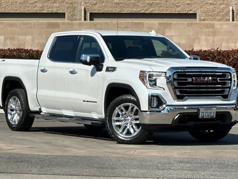 Used 2021 GMC Sierra 1500 SLT w/ SLT Premium Package image 2
