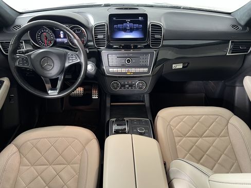 Certified 2018 Mercedes-Benz GLE 43 AMG 4MATIC image 19