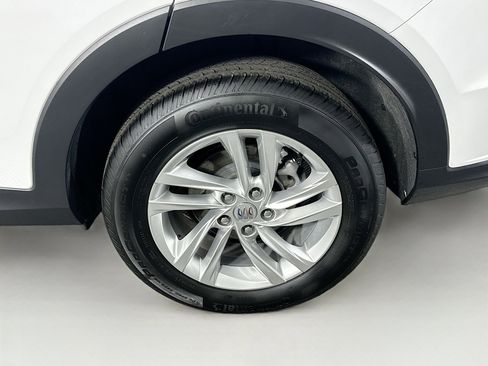 Used 2025 Buick Envista Preferred image 11