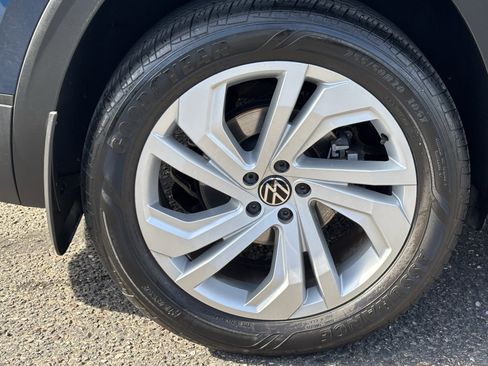 Certified 2022 Volkswagen Atlas SE w/ Panoramic Sunroof Package image 7