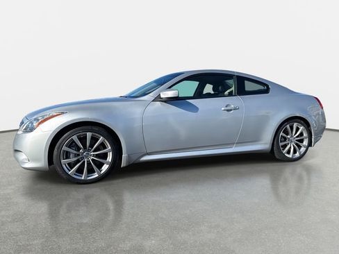 Used 2008 INFINITI G37 Journey w/ Premium Pkg image 2