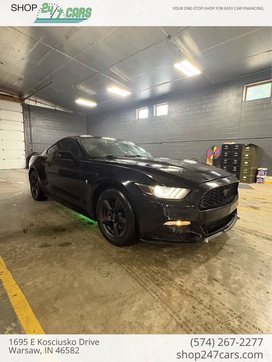 Used 2017 Ford Mustang Coupe RWD image 1
