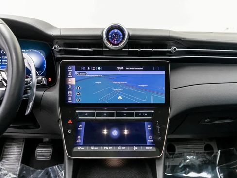 Used 2023 Maserati Grecale GT image 10