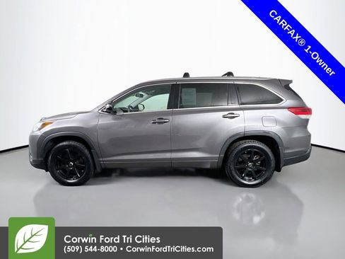 Used 2018 Toyota Highlander XLE image 6