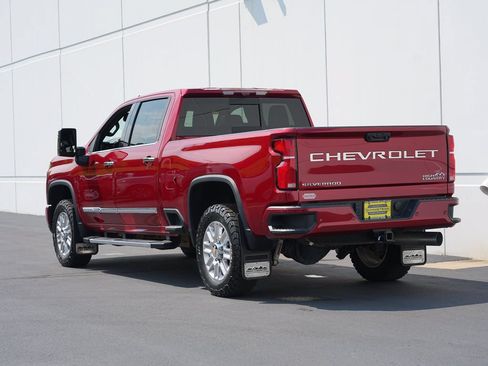 Certified 2024 Chevrolet Silverado 3500 High Country w/ High Country Premium Package AWD/4WD image 5