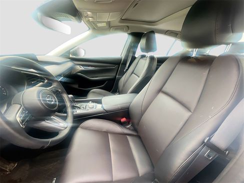 Used 2025 MAZDA MAZDA3 2.5 Turbo Sedan w/Premium Plus image 24