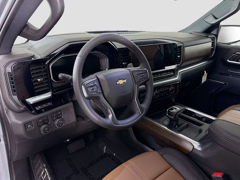 New 2026 Chevrolet Silverado 1500 High Country image 9