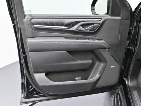 Used 2024 GMC Yukon XL Denali w/ Max Trailering Package image 12