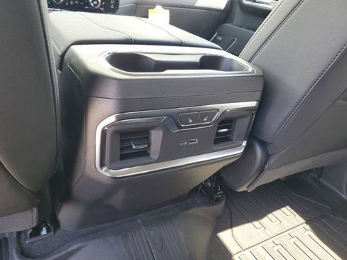 New 2026 GMC Sierra 1500 SLT AWD/4WD image 18
