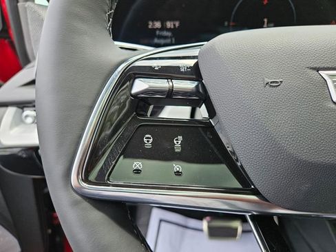 New 2025 Cadillac Optiq Sport 2 AWD/4WD image 29