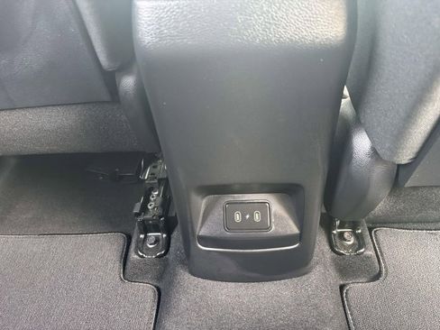 Used 2023 Kia Soul S FWD image 19