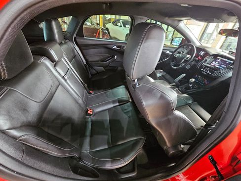 Used 2014 Ford Focus ST w/ Equipment Group 202A image 15