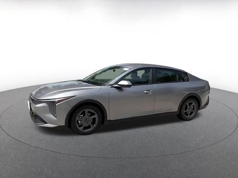 Used 2025 Kia K4 FWD image 7