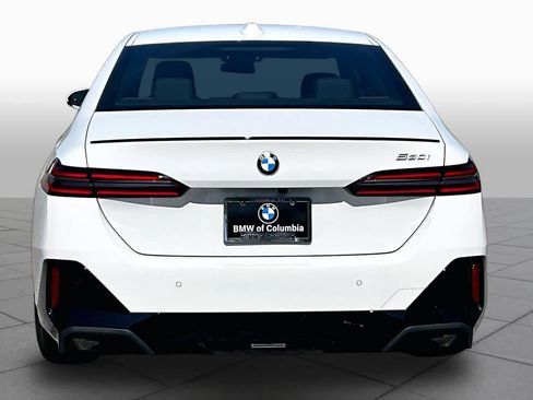 New 2026 BMW 530i w/ M Sport Package image 4