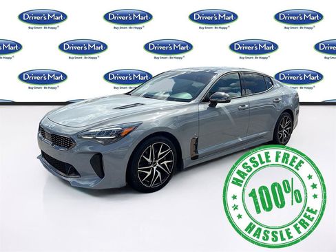 Used 2022 Kia Stinger GT-Line w/ Sun & Sound Package RWD image 3