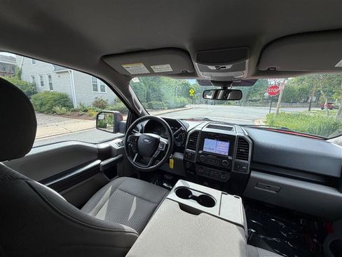 Used 2019 Ford F150 XLT w/ Equipment Group 302A Luxury AWD/4WD image 31