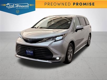 Used 2021 Toyota Sienna XLE
