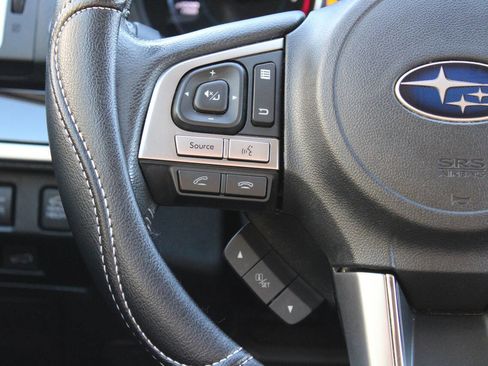 Used 2018 Subaru Forester 2.5i Touring image 42