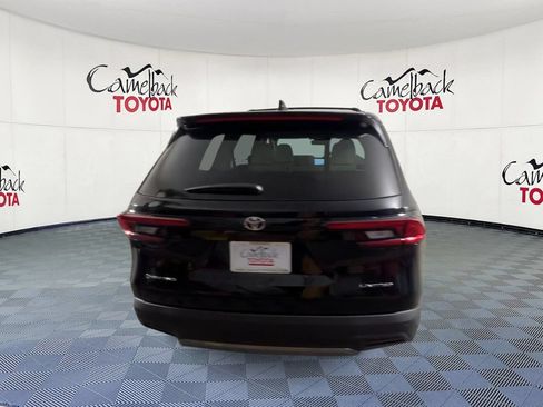 Used 2026 Toyota Grand Highlander AWD Hybrid image 9