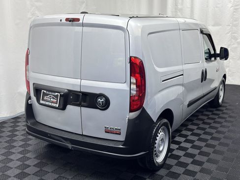 Used 2019 RAM ProMaster City Tradesman image 8