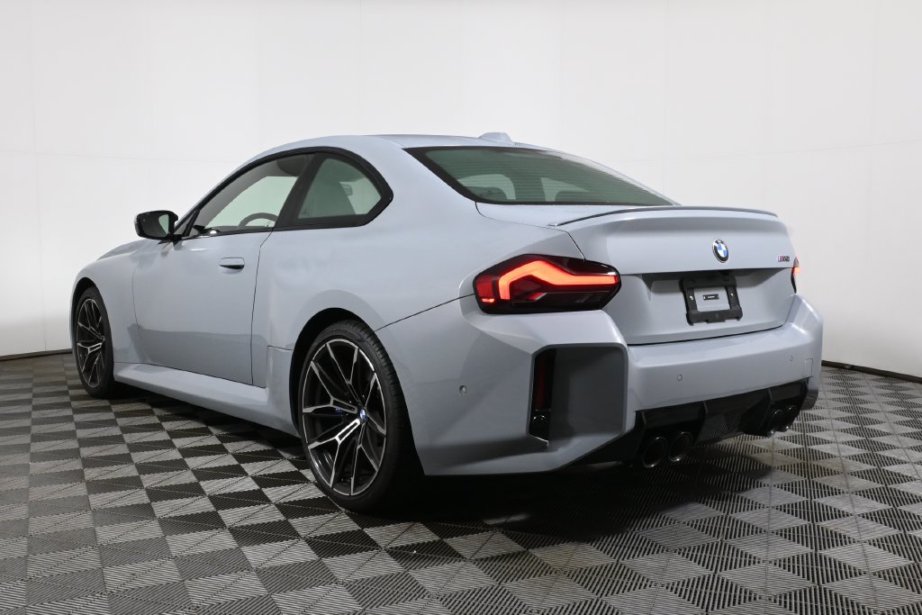 Used 2026 BMW M2 w/ Lighting Package RWD image 9