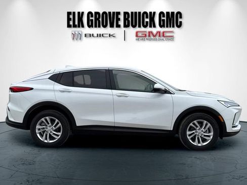 New 2026 Buick Envista Preferred w/ Advanced Safety Package FWD image 3
