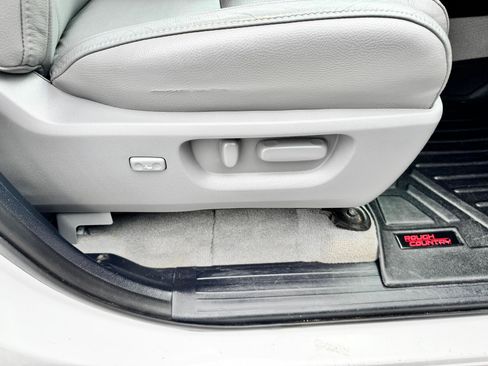 Used 2008 Toyota Tundra Limited image 17