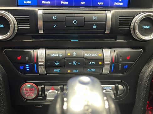 Used 2021 Ford Mustang Premium RWD image 17