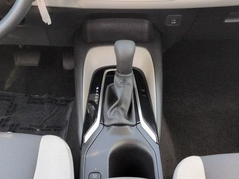 Certified 2024 Toyota Corolla LE FWD image 18