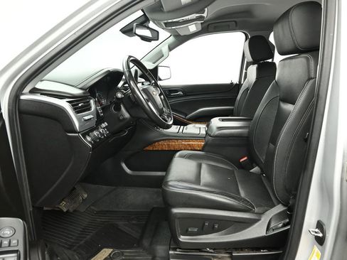 Used 2020 Chevrolet Tahoe Premier w/ Max Trailering Package image 12