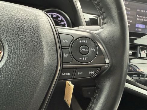 Used 2023 Toyota Camry SE image 26