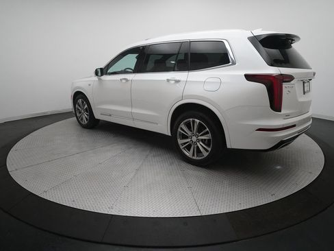 Used 2024 Cadillac XT6 Premium Luxury w/ LPO, Floor Liner Package image 12