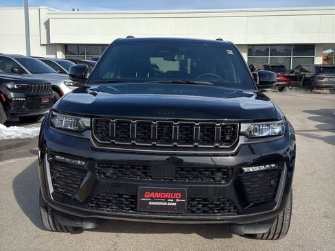 New 2026 Jeep Grand Cherokee Limited Reserve AWD/4WD image 3