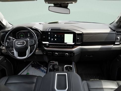 Used 2022 GMC Sierra 1500 SLT RWD image 16
