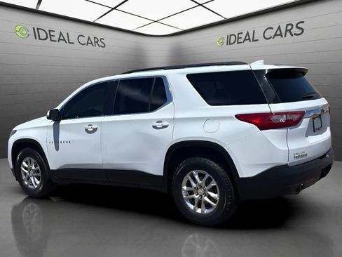 Used 2020 Chevrolet Traverse LT FWD image 7