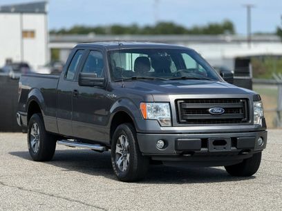 Used 2014 Ford F150 STX w/ Equipment Group 201A Mid