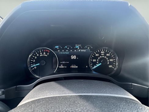 Used 2018 Ford F150 Platinum w/ Equipment Group 701A Luxury AWD/4WD image 20